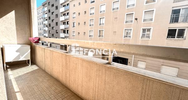 Location Appartement meublé 3 pièces 67.84 m² - Lyon 69007