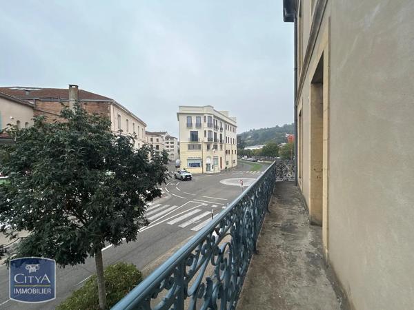 Appartement à louer 3 pièces 68.17m² Agen (47000)