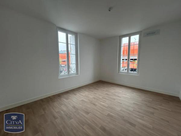 Appartement à louer 3 pièces 68.17m² Agen (47000)