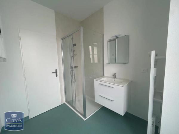 Appartement à louer 3 pièces 68.17m² Agen (47000)