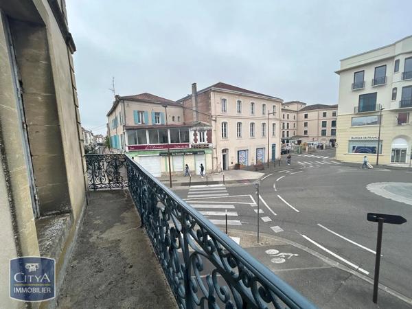 Appartement à louer 3 pièces 68.17m² Agen (47000)