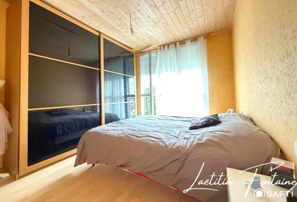 Bel appartement 3 chambres avec parking et cave