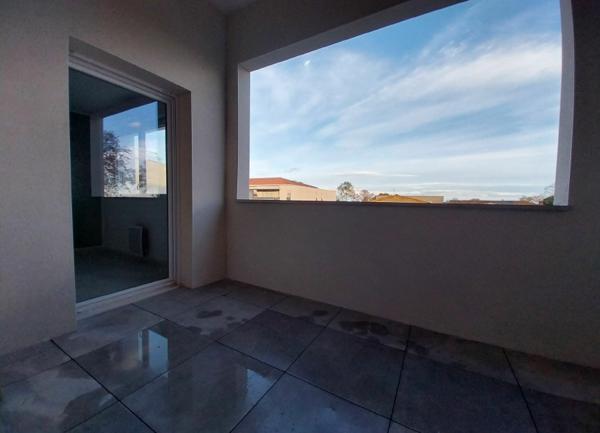 Appartement à louer    2 pièces •  Vias