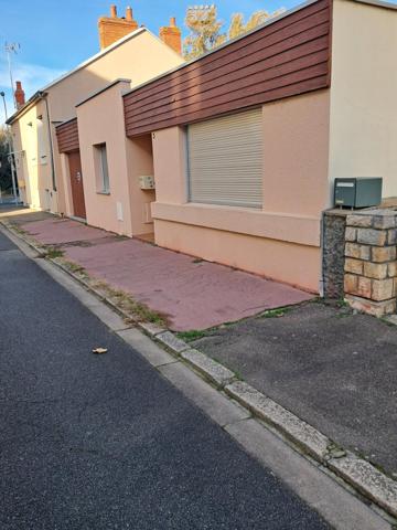 Maison à VICHY, 03200 - 3 pièces 124m²