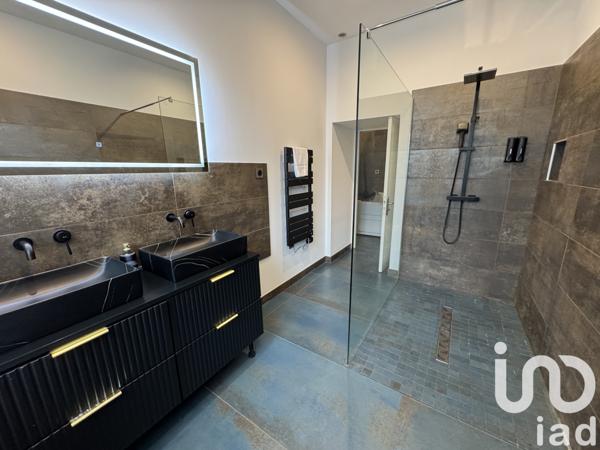 Immeuble à vendre 192 m² Angoulême