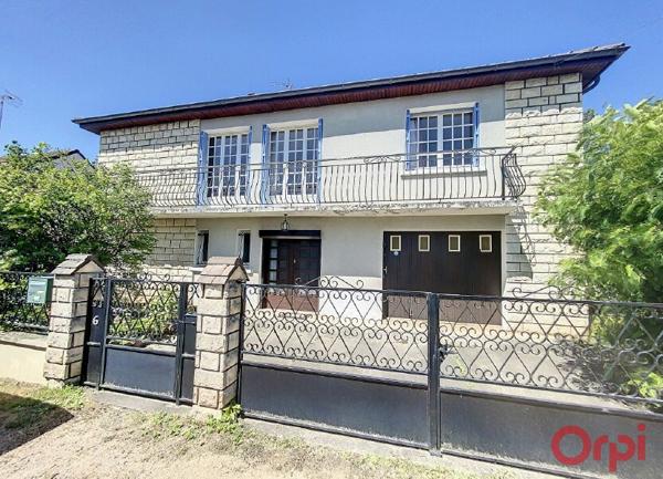 Maison à vendre    5 pièces •  Commentry