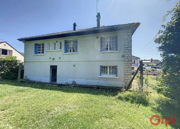 Maison à vendre    5 pièces •  Commentry