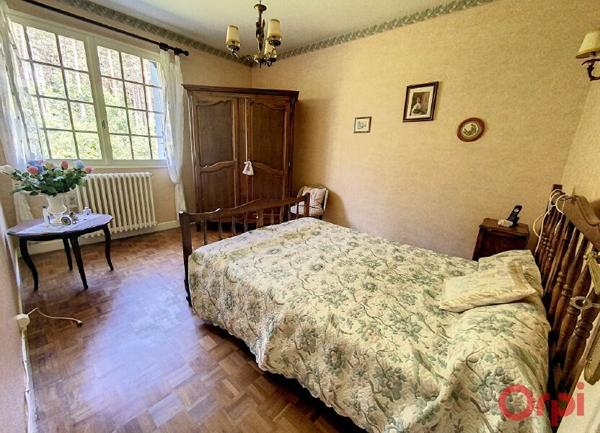 Maison à vendre    5 pièces •  Commentry