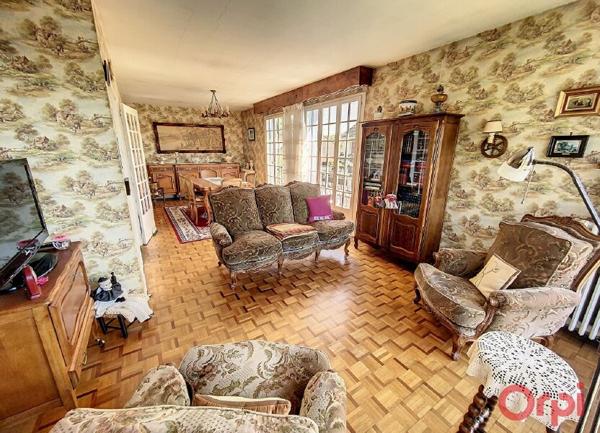 Maison à vendre    5 pièces •  Commentry