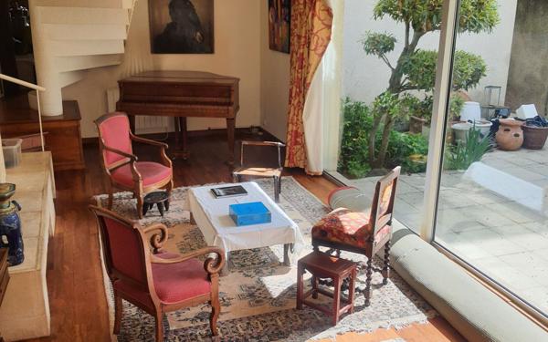 Maison à vendre    8 pièces • 183 m2 Tours