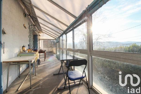 Maison 7 pièces de 177 m² à Saint-Affrique (12400)