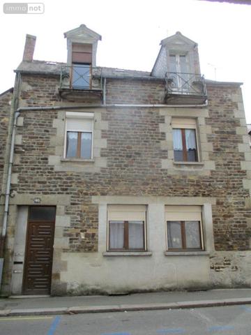 Immeuble à vendre à Fougères en Ille-et-Vilaine (35300), ref : 11737/734