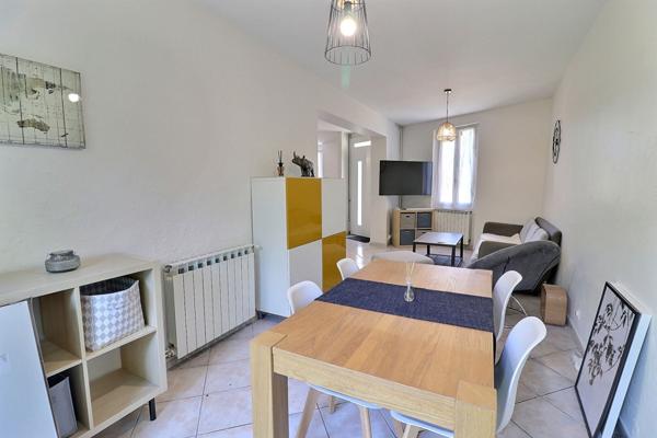 CHAMBRE 14M² AVEC SALLE D'EAU PRIVATIVE