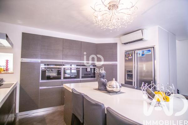 Maison à vendre 5 pièces 125 m² Taradeau