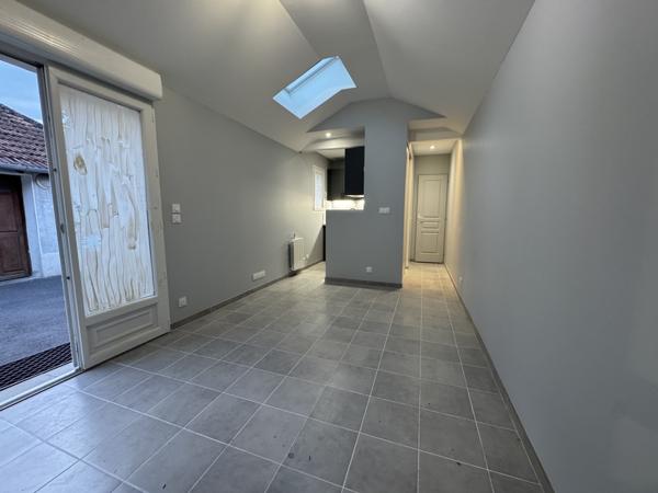 Le Coudray-Montceaux (91830) T2 - Le Coudray Montceaux