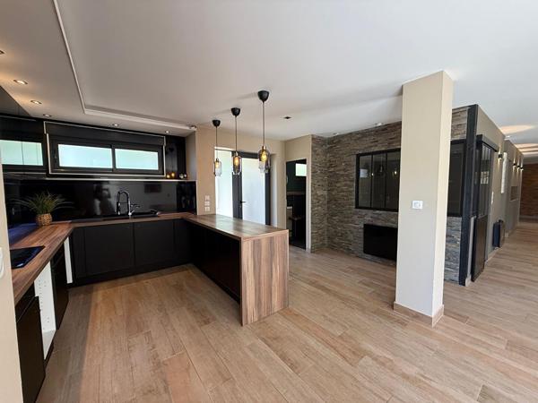 Maison 7 pièces 174 m2