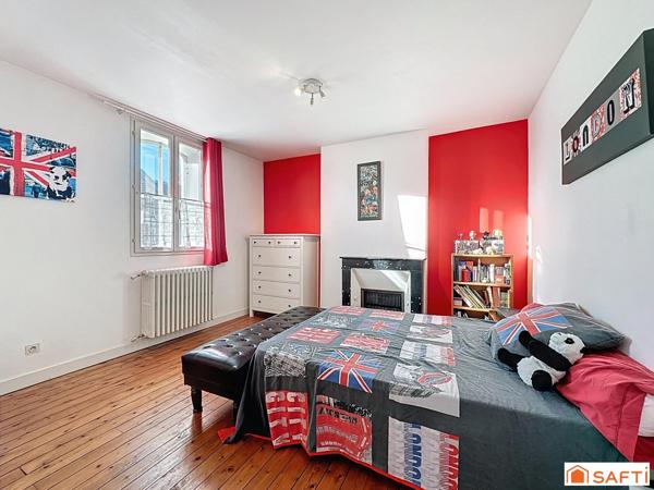 Jolie Sénonaise plein centre ville