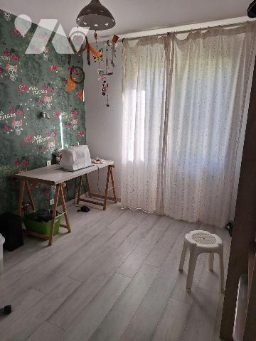 Maison à vendre à SAINT MARTIN D'AUXIGNY (Cher), grande maison familiale des années 80 comprena...