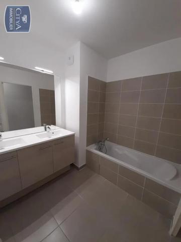 Appartement à louer 3 pièces 66.81m²