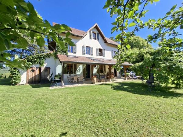 Maison à vendre 895 000 € Yenne 8 p 277 m² DPE C