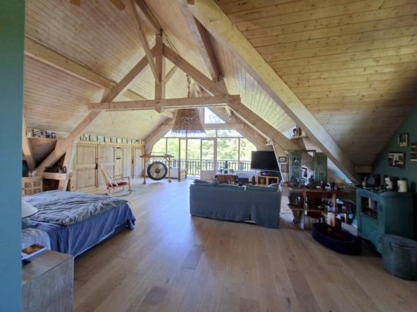 Maison à vendre 895 000 € Yenne 8 p 277 m² DPE C