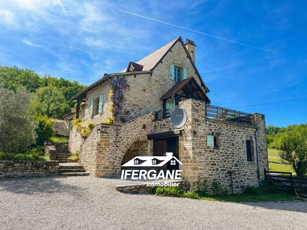 Maison ancienne - Cajarc SECTEUR CAJARC - Maison de caractère en pierre avec garage, grand terrain, piscine et jacuzzi