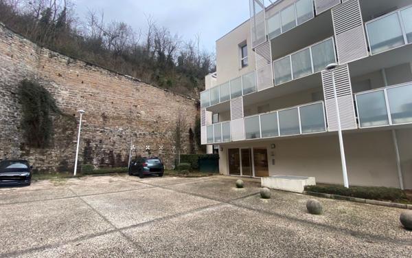 Stationnement à vendre    16 m2 Albigny-sur-Saône