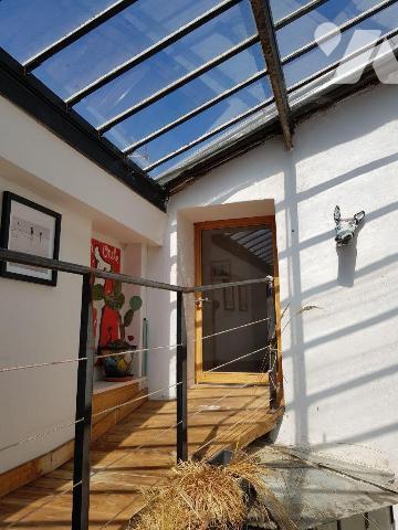 Appartement duplex traversant T 7 Chambéry.

Situé au premier étage d'un petit immeuble sans ...