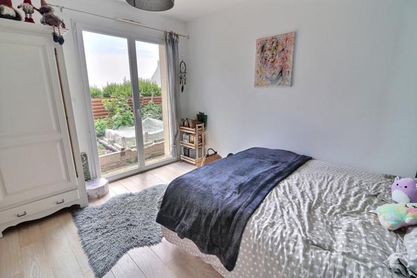 Plougonvelin (29217) PLOUGONVELIN FORT DE BERTHAUME MAISON CONTEMPORAINE DE 240 m2 AVEC VUE MER