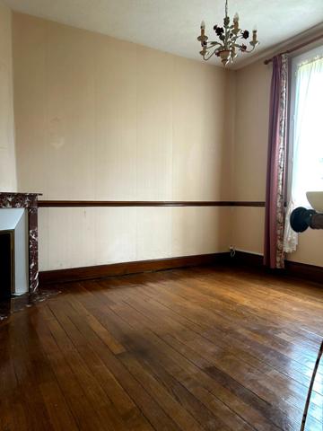 Maison de 70m2 avec Jardin, Garage,puits et Caves Bleneau (89)