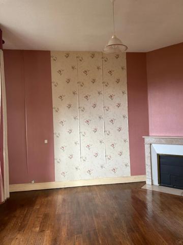 Maison de 70m2 avec Jardin, Garage,puits et Caves Bleneau (89)