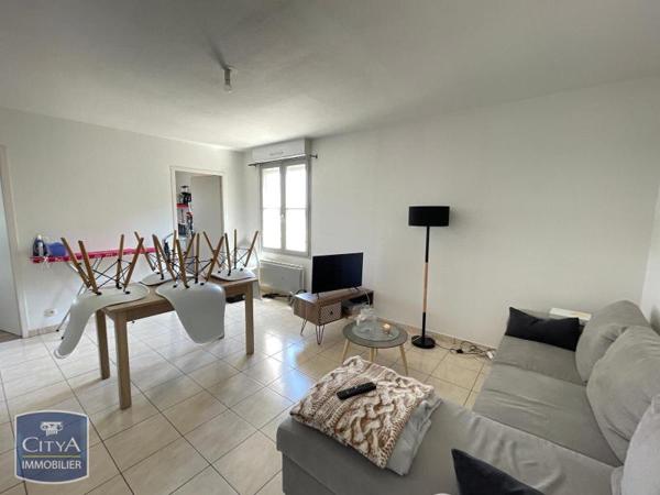 Appartement à louer 2 pièces 43.59m²