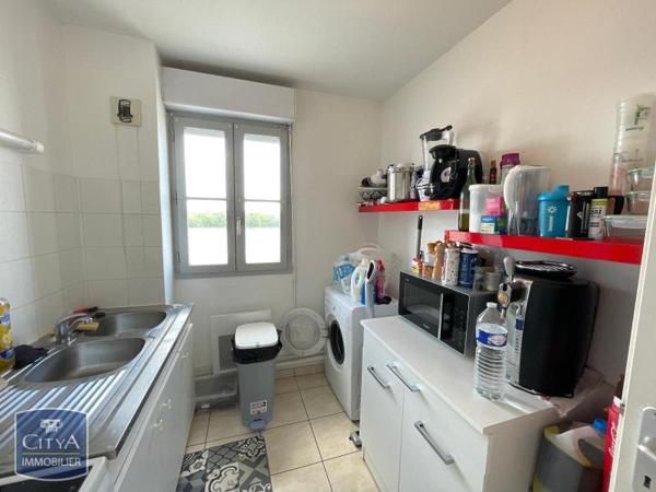Appartement à louer 2 pièces 43.59m²