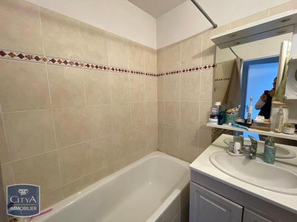 Appartement à louer 2 pièces 43.59m²