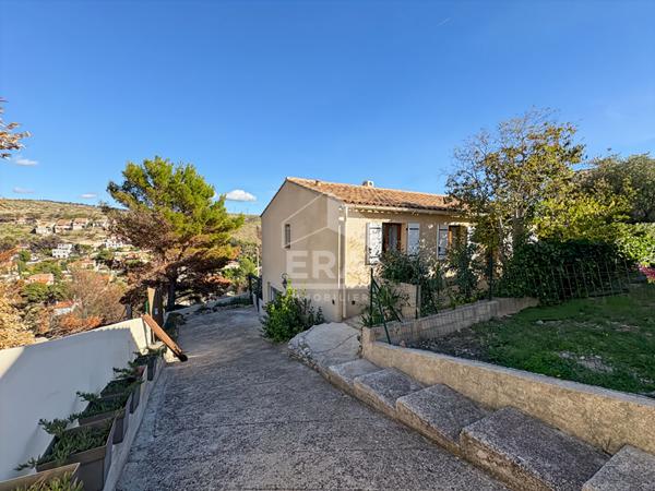 Marseille 16ème - Maison T5 de 107,10m2 avec jardin au calme
