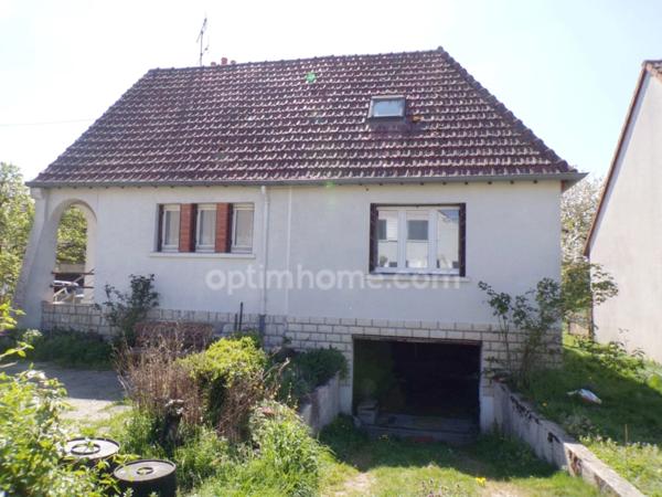 Maison centre ville de Gien 86 M2 habitable