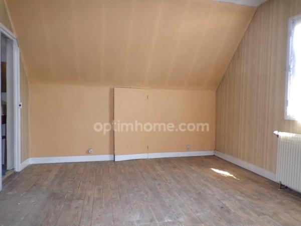 Maison centre ville de Gien 86 M2 habitable