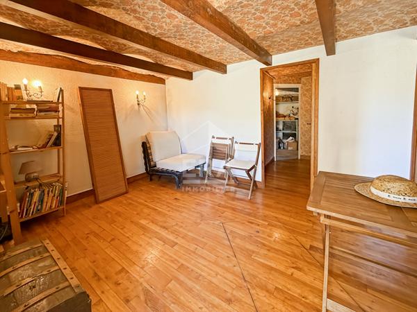 Les Pennes Mirabeau - maison T2 de 60m2 + dépendance de 32m2 sur 300m2 de jardin + garage