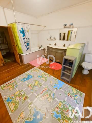 Maison à vendre 10 pièces 226 m² Beauvoisin