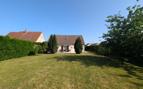 Maison à vendre    7 pièces • 140 m2 Longecourt-en-Plaine