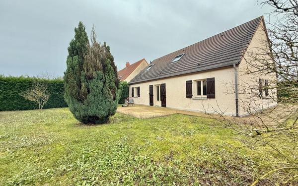 Maison à vendre    7 pièces • 140 m2 Longecourt-en-Plaine