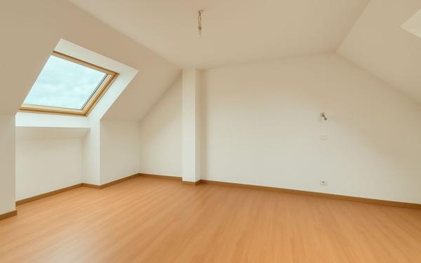 Maison à vendre    7 pièces • 140 m2 Longecourt-en-Plaine