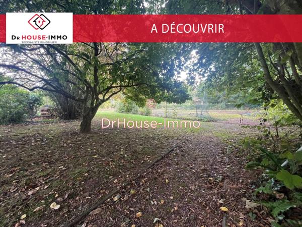 Terrain à vendre de 2 072 m²