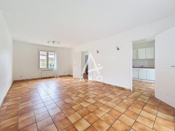 Maison familiale 5 pièces avec jardin et terrasse  Amblainville