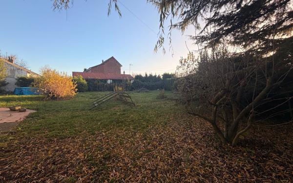 Maison à vendre    2 pièces •  Dompierre-Becquincourt