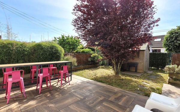 Maison à vendre    5 pièces •  Saint-Denis-en-Val