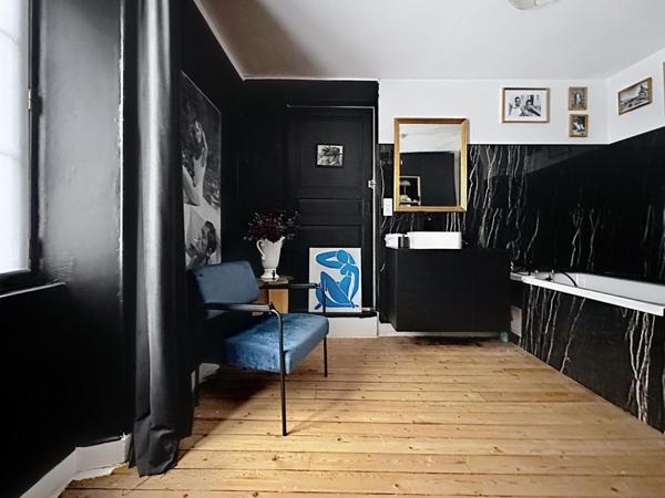 Longère de charme avec logement loué et grange
