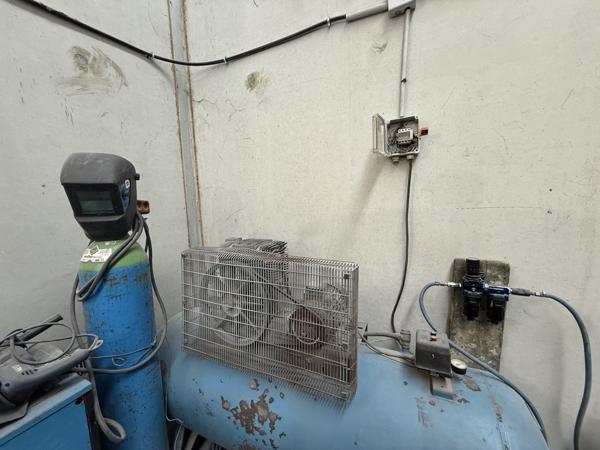 Fonds De Commerce - 106 m² Exclusivité efficity