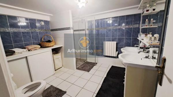 Vente                                                      Maison
                        
                     8 pièces                      142 m2                     à Sarcelles