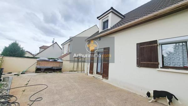 Vente                                                      Maison
                        
                     8 pièces                      142 m2                     à Sarcelles